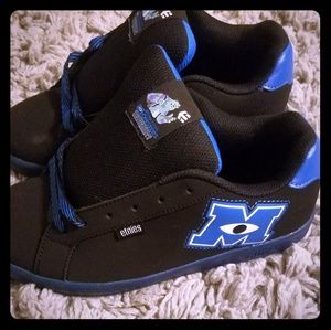 Boys youth size 5 monsters inc etnies